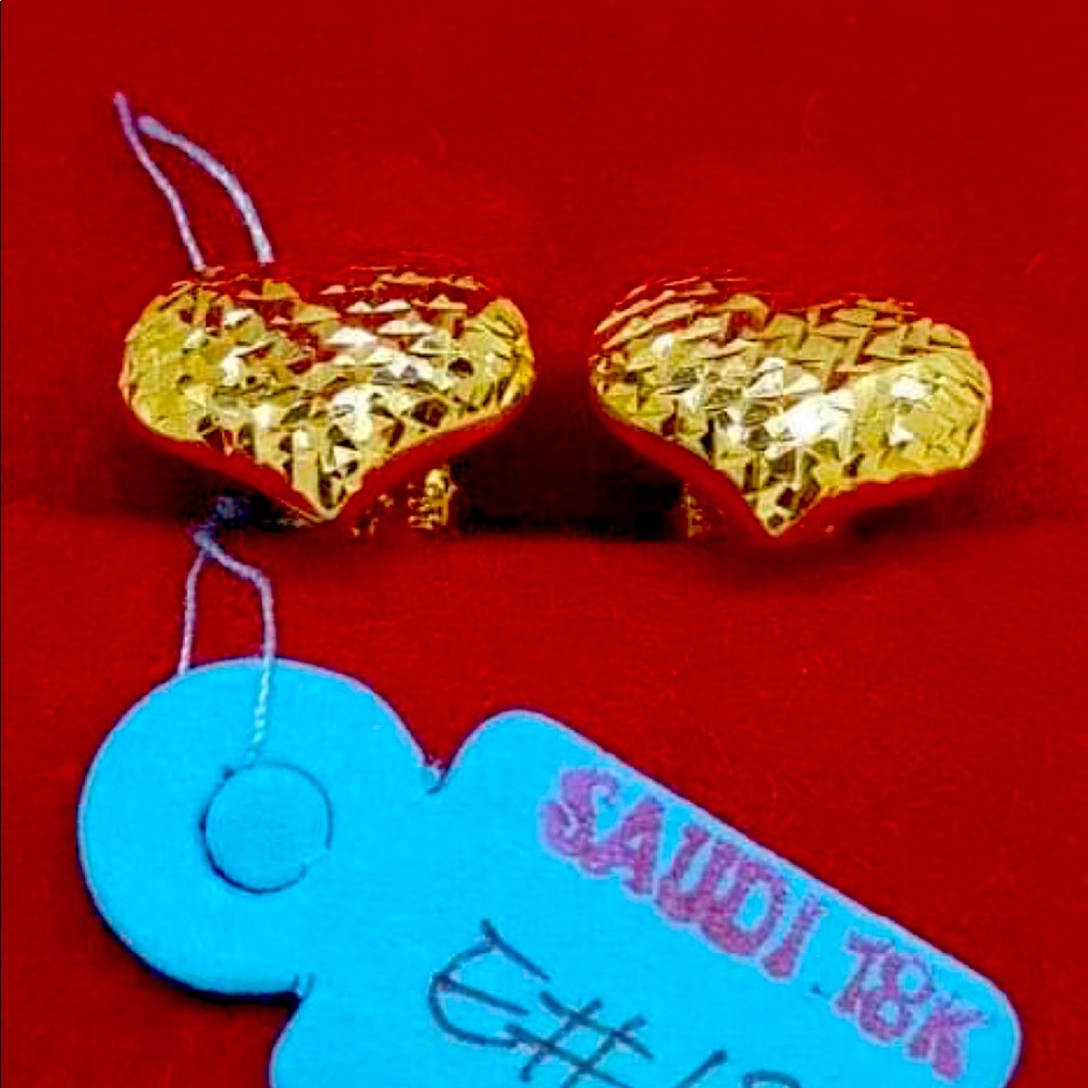 18k saudi gold heart earrings
